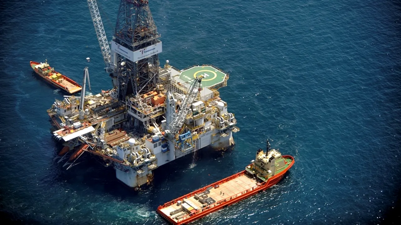 Lukoil anunță că a făcut o descoperire importantă pe fundul Mării Negre. Cât ar putea trăi România din punga de gaz a rușilor