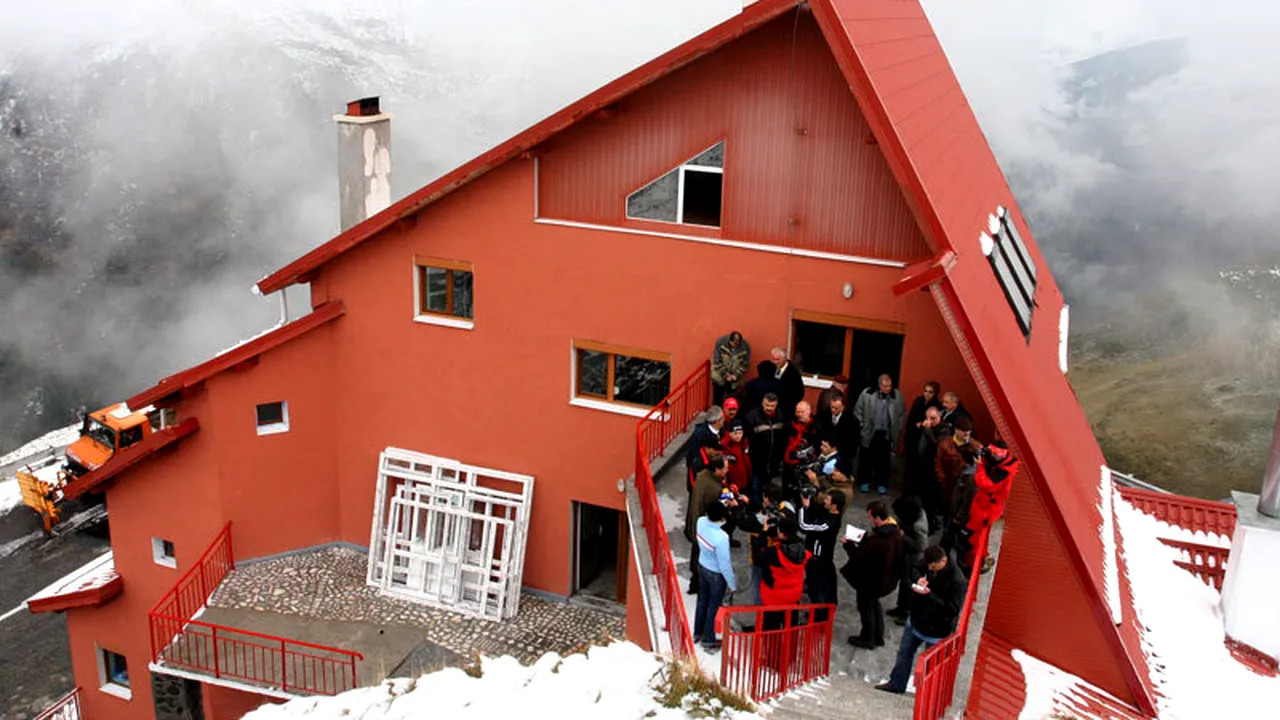 Două turiste din Germania au cerut ajutorul Salvamont, în Munții Făgăraș, speriate de vreme