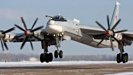 Un bombardier strategic s-a prăbușit în Rusia în timpul unui zbor de antrenament. Ce s-a întâmplat cu echipajul