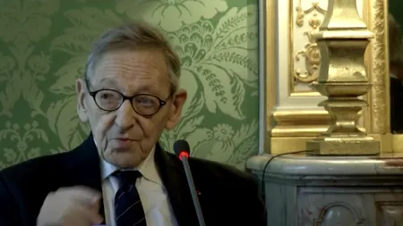 A murit biologul François Gros, unul dintre cercetătorii care au contribuit la descoperirea ARN mesager