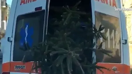 Anchetă la Satu Mare, după ce o ambulanță pentru dializă a fost folosită pentru transportul unui brad de Crăciun