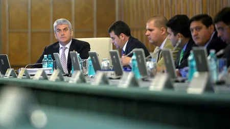 Guvernul pleacă în august în concediu două săptămâni. Ponta: 