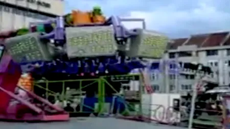 Momente de panică într-un parc de distracții din România: Copii rămași suspendați în aer