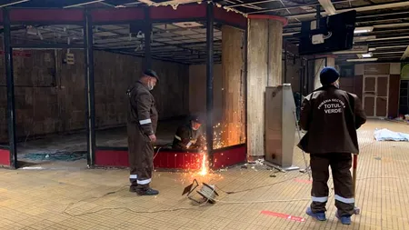 „Buticarii” de la metrou pierd procesul privind demolarea magazinelor! Ce au decis magistrații Judecătoriei Sector 1