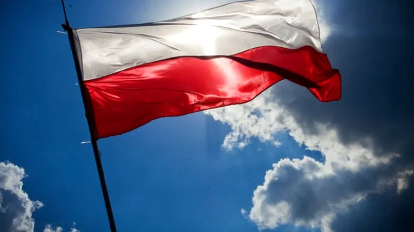 Legea despre care UE susține că subminează democrația, adoptată de Senatul Poloniei. Care sunt prevederile contestate