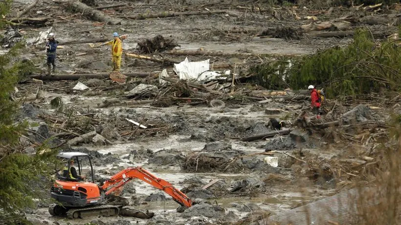 SUA. 29 de persoane au murit din cauza alunecării de teren din statul american Washington