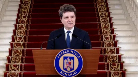 După 12 ore de discuții la Cotroceni, Nicușor Dan închide ziua cu o declarație de 3 minute și 40 de secunde. Președintele nu a zis nimic concret: „Calm și vom trece prin asta”