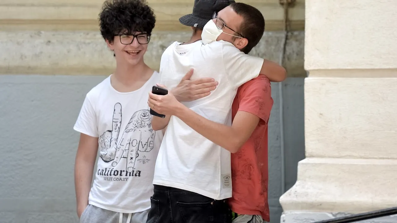 Bacalaureat 2021. Începe sesiunea de toamnă a examenului de BAC. Când are loc prima probă