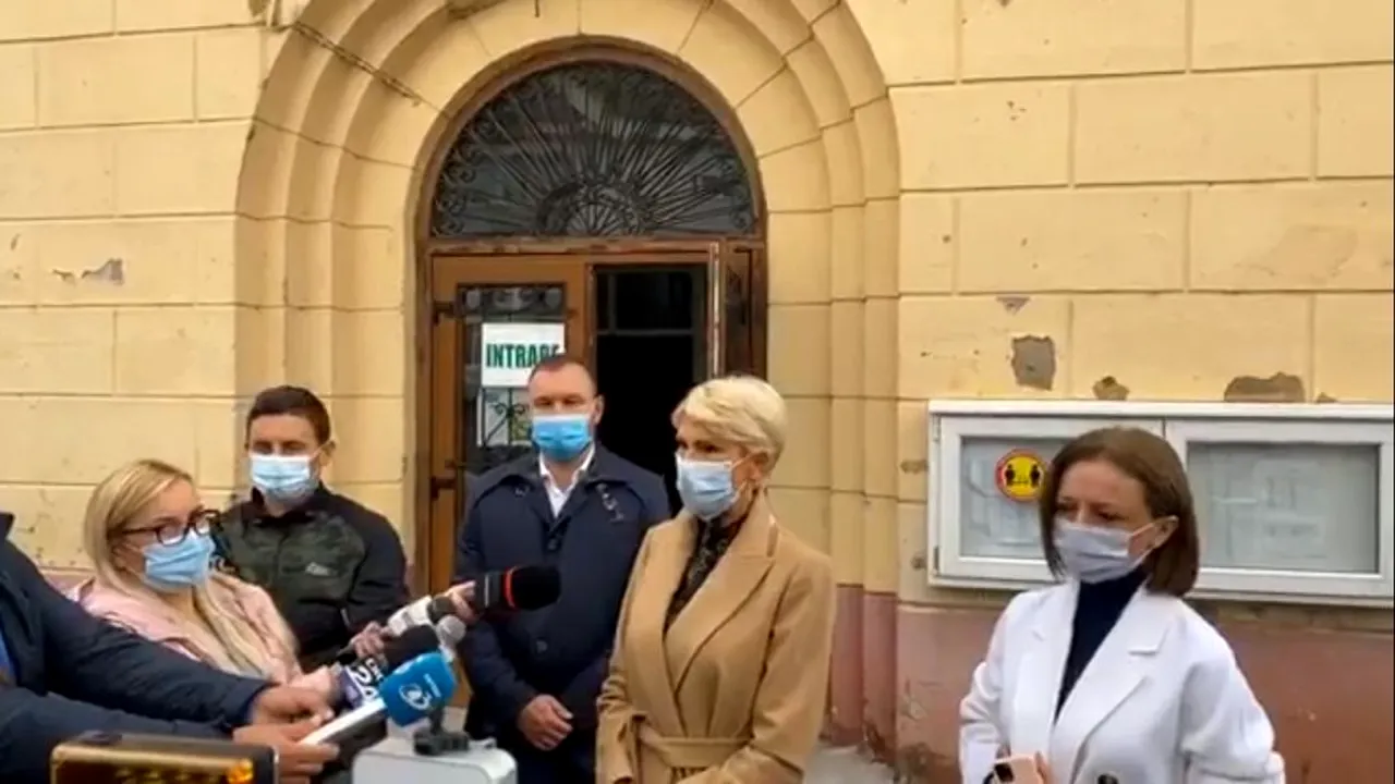 Raluca Turcan, la ieșirea de la vot: Nu toți candidații sunt la fel. Îi îndemn pe români să meargă la urne