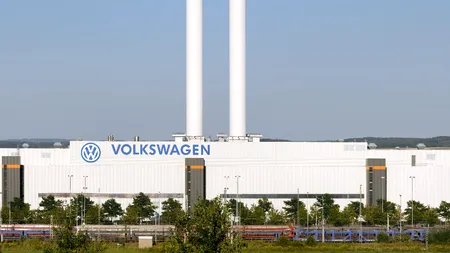 Vești proaste pentru angajații Volkswagen: compania ar urma să renunțe la 30.000 de locuri de muncă
