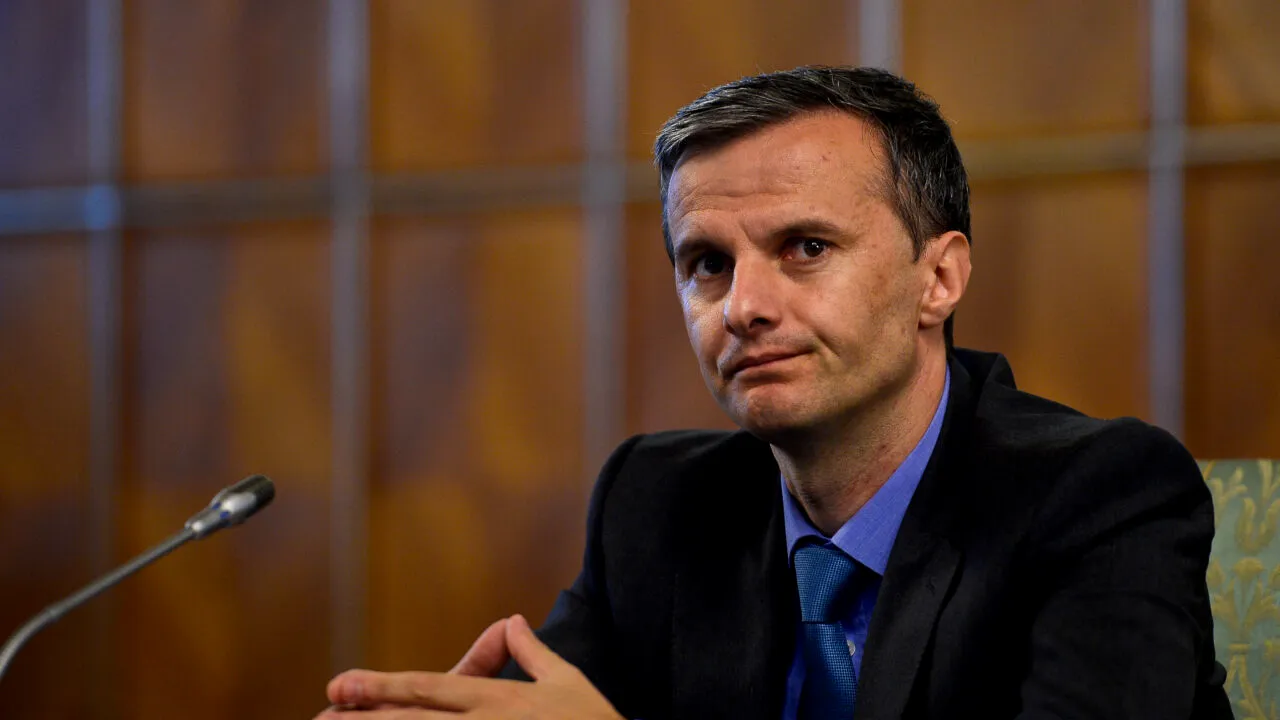 Economistul Cristian Socol relevă prăpastia economică dintre România și Polonia: „Experimentul a reușit, pacientul a murit”