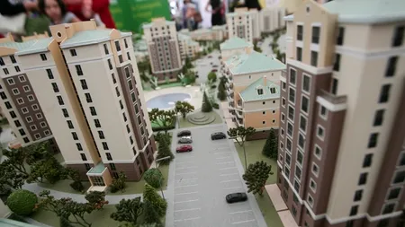 Problemele imobiliare ale românilor: 4 din 10 clădiri noi au nevoie de reparații, 33% din gospodării nu au toaletă proprie