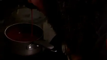 VIDEO: Obiceiul acestei femei îi uimește pe toți oamenii obișnuiți