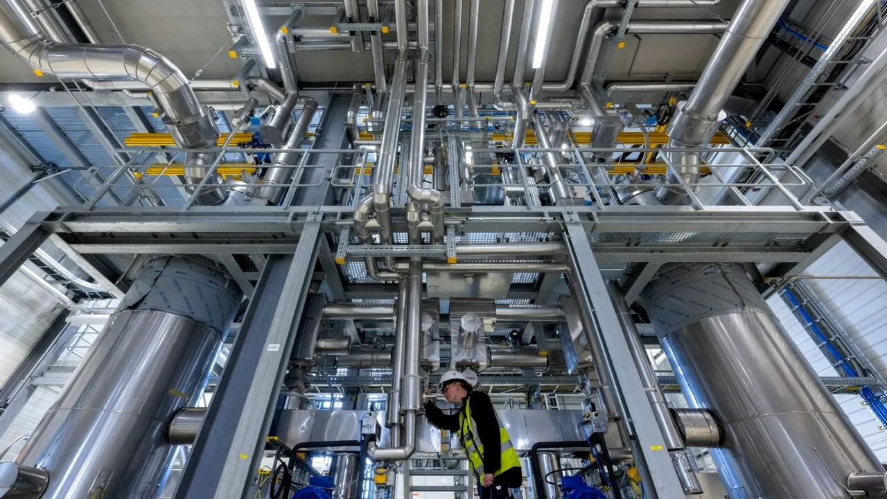 Germania creează un FOND SPECIAL pentru încurajarea investițiilor în materii prime, în efortul de reducere a dependenței de China