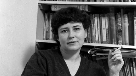 O celebră scriitoare, laureată a premiului Nobel, a fost spionată timp de peste 20 de ani de agenții britanici