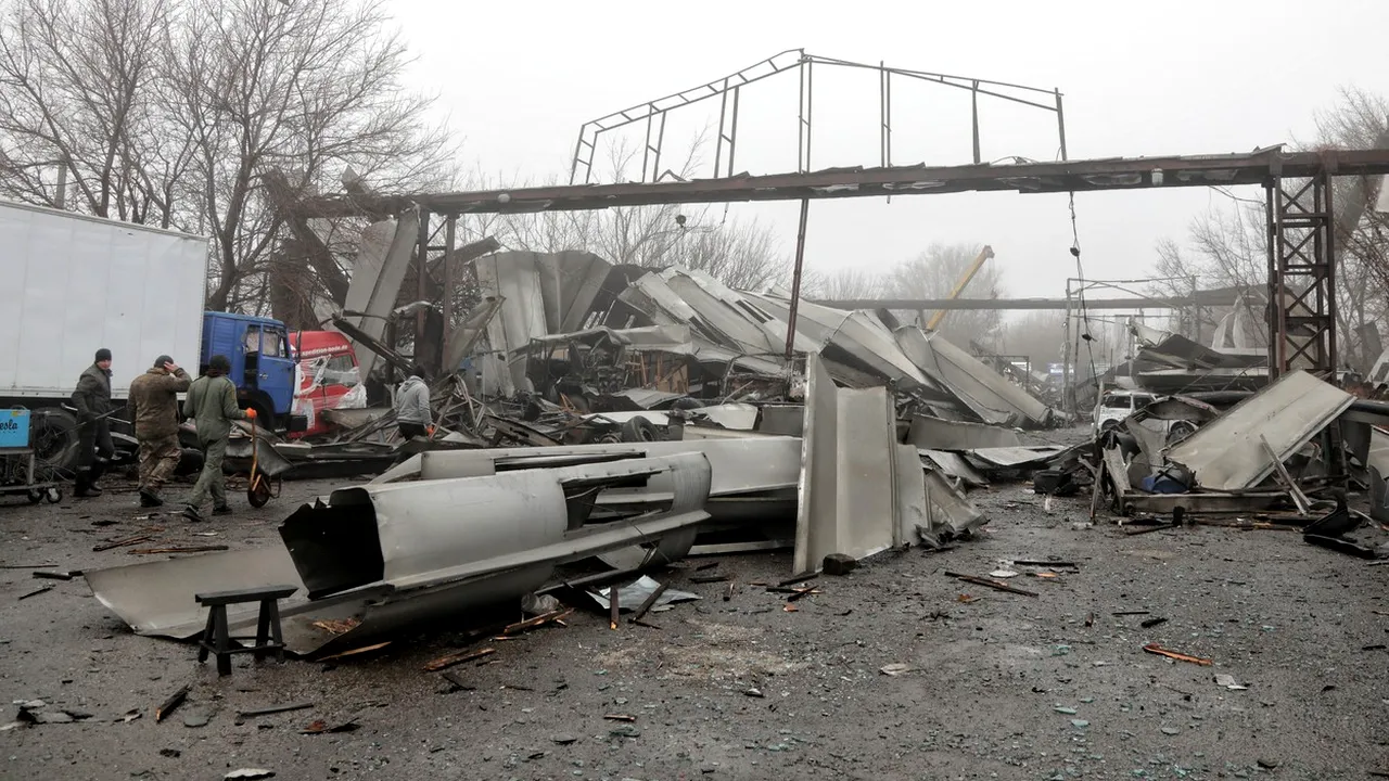 Alertă NATO din cauza incidentelor aeriene produse la frontiera României /Putin anunță că peste 600.000 de militari luptă în Ucraina