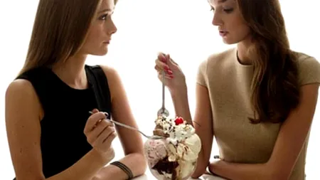 15 job-uri bine plătite, dar mai puțin cunoscute. Cât câștigă un degustător de înghețată și un stilist alimentar