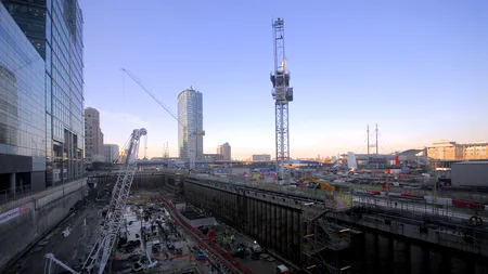 Vești sumbre pentru românii care muncesc în Marea Britanie, în cazul ieșirii din UE