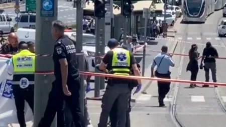 Atac sângeros lângă sediul Poliției din Ierusalim. Agresorul a fost împușcat de forțele de ordine (VIDEO)