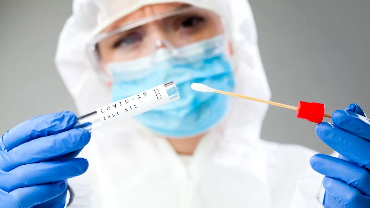 Un expert în sănătate, despre faptul că în România se fac de zece ori mai puține teste: „Sunt perplex de această situaţie!”
