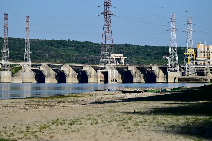 Hidroelectrica începe investiția în cea mai mare instalație de stocare în baterii din portofoliu, la Porțile de Fier II. Cât va costa proiectul