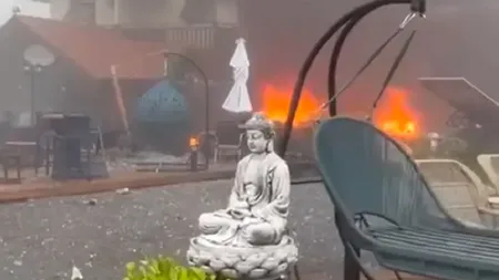 Un avion de mici dimensiuni, cu 10 persoane la bord, s-a PRĂBUȘIT peste mai multe magazine din centrul unui oraş turistic din Brazilia