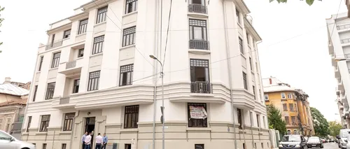 Cum arată acum blocul cu bulină roșie în care a locuit marele actor Radu Beligan! Imobilul din centrul Capitalei a fost refăcut în totalitate! GALERIE FOTO