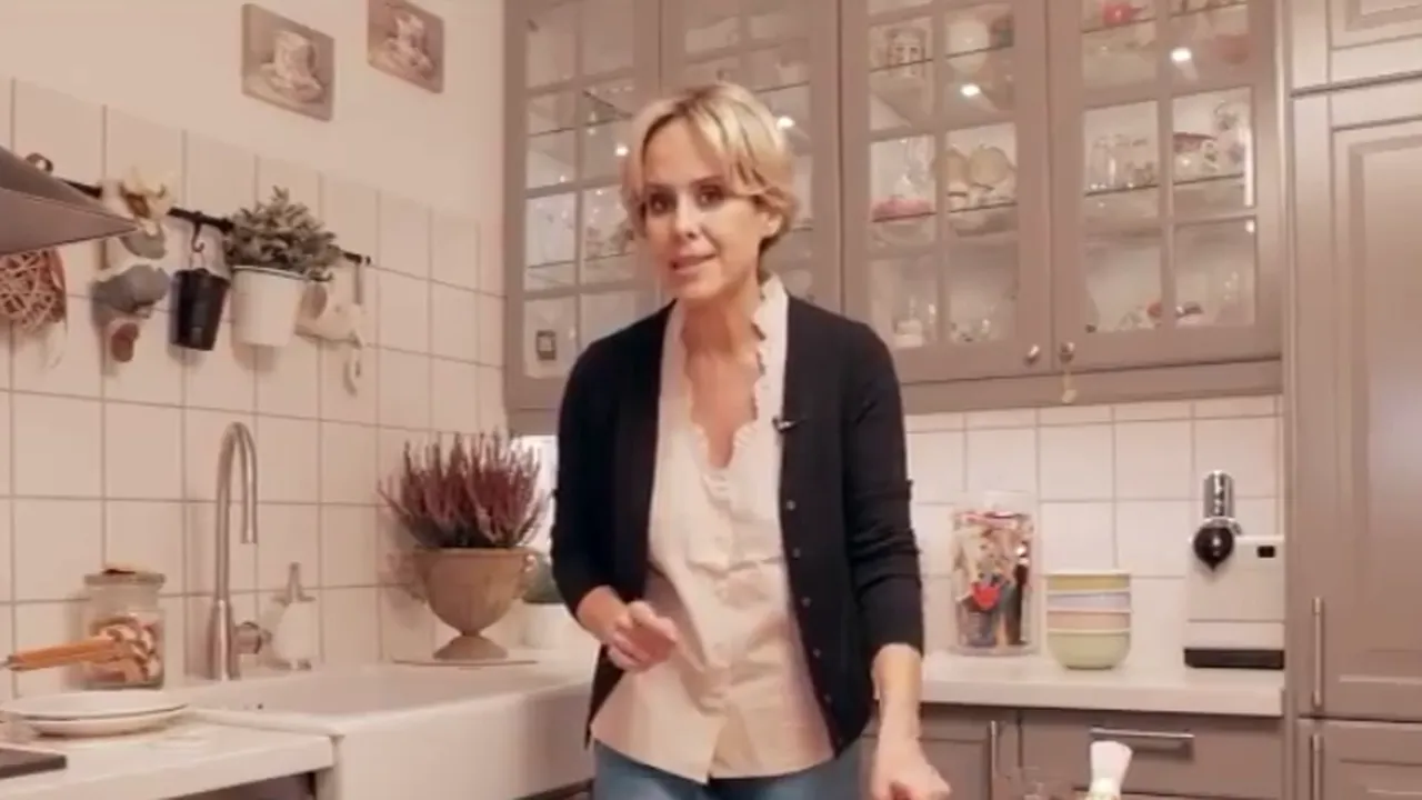 Mihaela Bilic, despre cum putem câștiga lupta cu kilogramele fără să renunțăm la alimentele preferate: „Se poate SLĂBI cu sarmale și cartofi prăjiți”