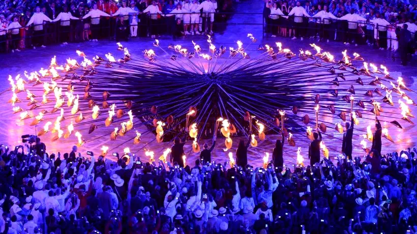 GALERIE FOTO. Aprinderea flăcării olimpice, moment spectaculos la CEREMONIA DE DESCHIDERE LONDRA 2012