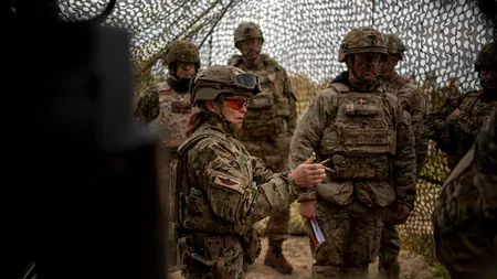 Danemarca intră în alertă. Armata a primit ordin să fie pregătită de luptă în cazul unui atac american asupra Groenlandei. Soldați echipați cu muniție de război