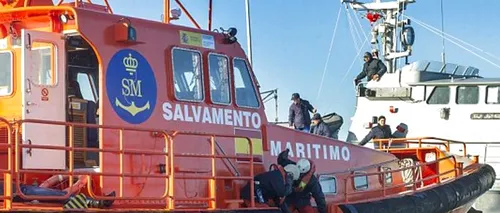 Paza de coastă spaniolă a salvat mai mulți imigranți din apele Mediteranei. Alte 40 de persoane sunt date dispărute