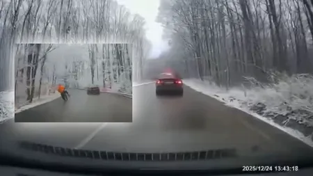 Tragedie în Ajunul Crăciunului. Un motociclist fără permis s-a izbit de un stâlp de beton, în Iași