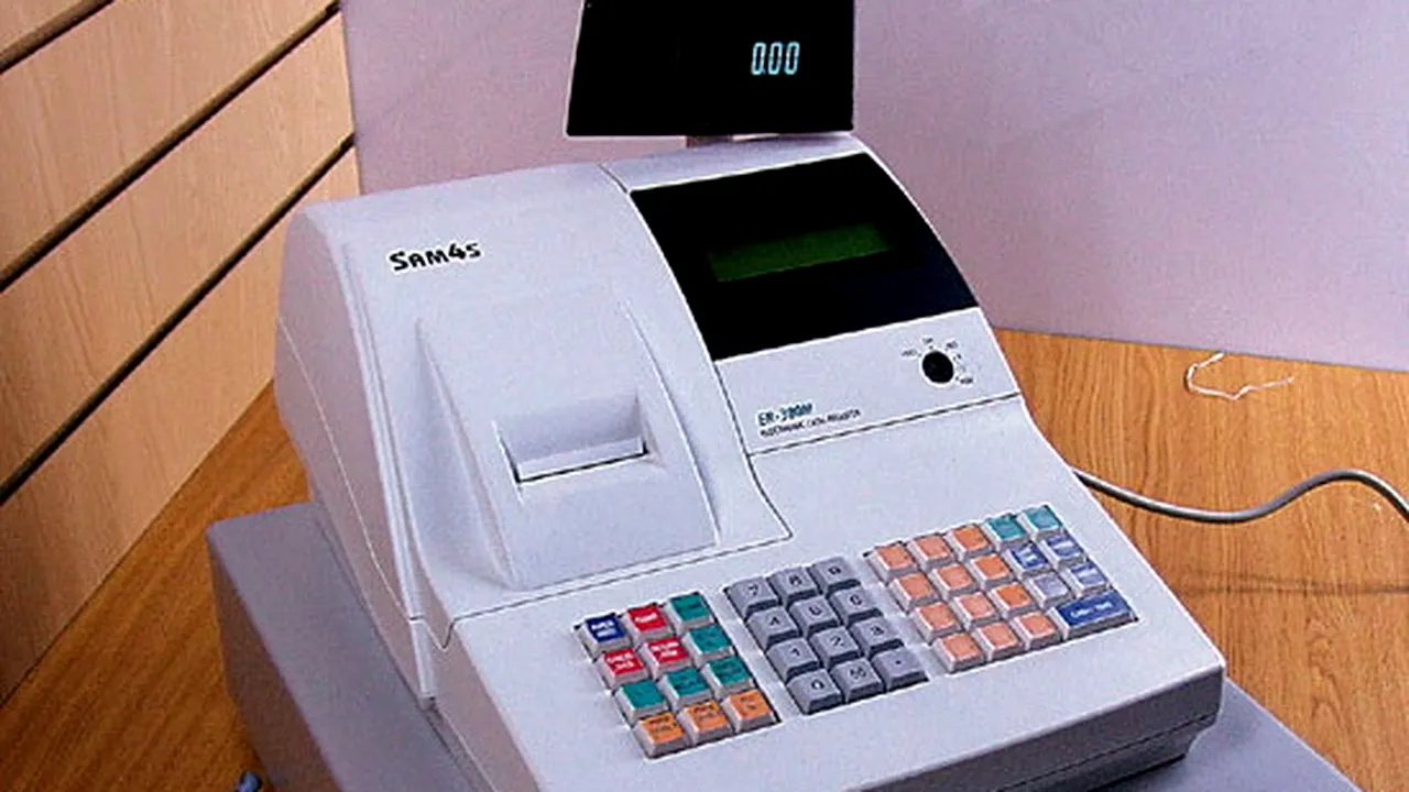 Anunț important pentru comercianți. Ce se va întâmpla cu agenții economici fără case de marcat cu jurnal electronic 