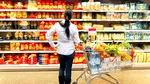 Alimentul care s-a ieftinit ca niciodată. De ce prețul de raft ascunde, de fapt, o adevărată criză cu care se confruntă România