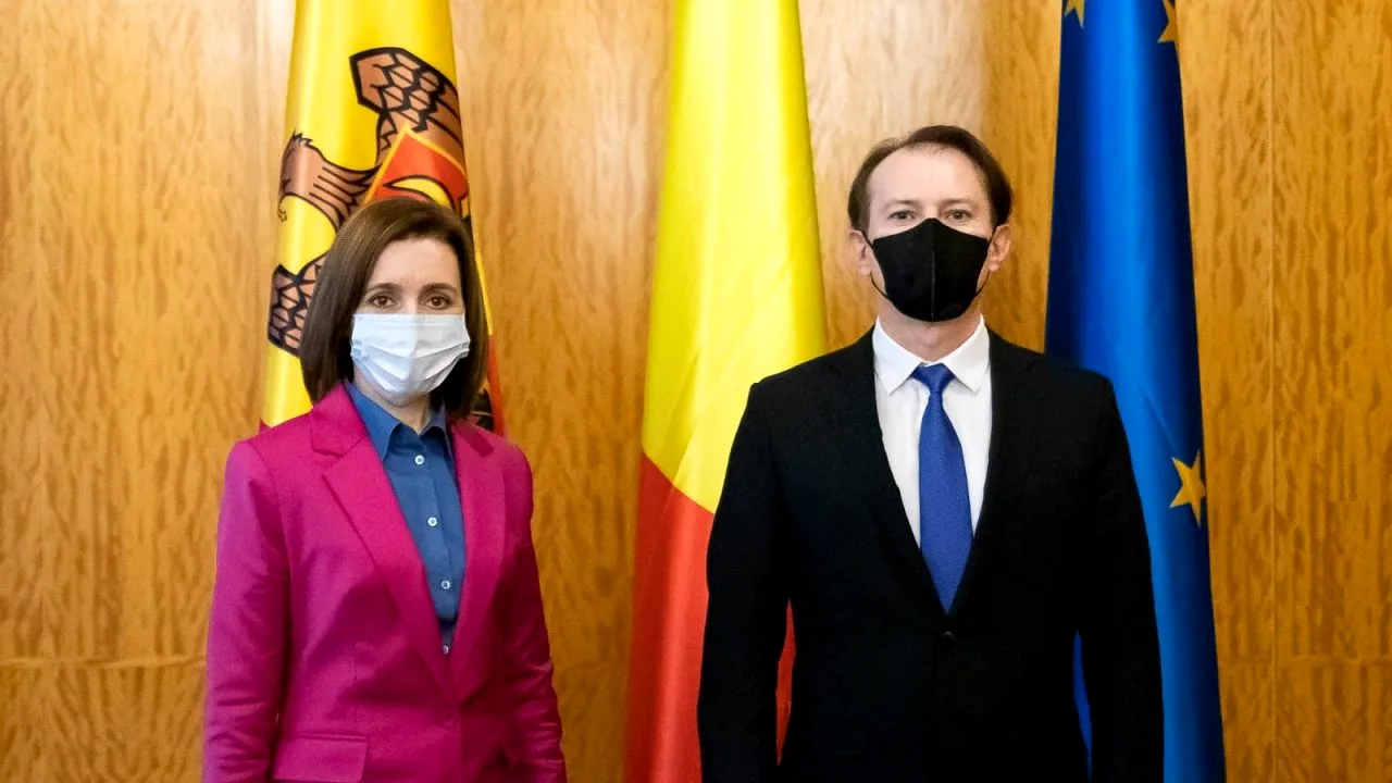 Cîţu: Cetăţenii români din Republica Moldova s-ar putea vaccina în centrele din România