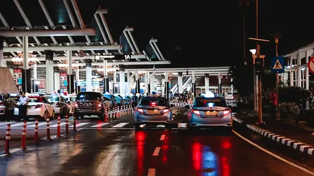 RUSIA se pregătește să închidă toate trecerile de frontieră pe măsură ce cazurile de coronavirus sunt în creștere