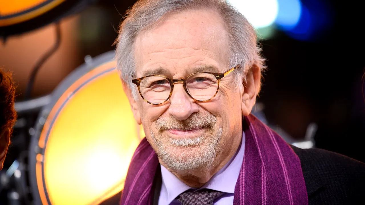 Steven Spielberg va adapta povestea adevărată a unei lovituri de stat fasciste eșuate în 1940 în America