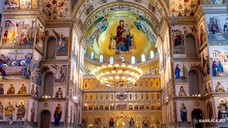 Ultimele pregătiri pentru sfințirea CATEDRALEI MÂNTUIRII NEAMULUI. Au fost așezate scaunele în interiorul impunătorului edificiu