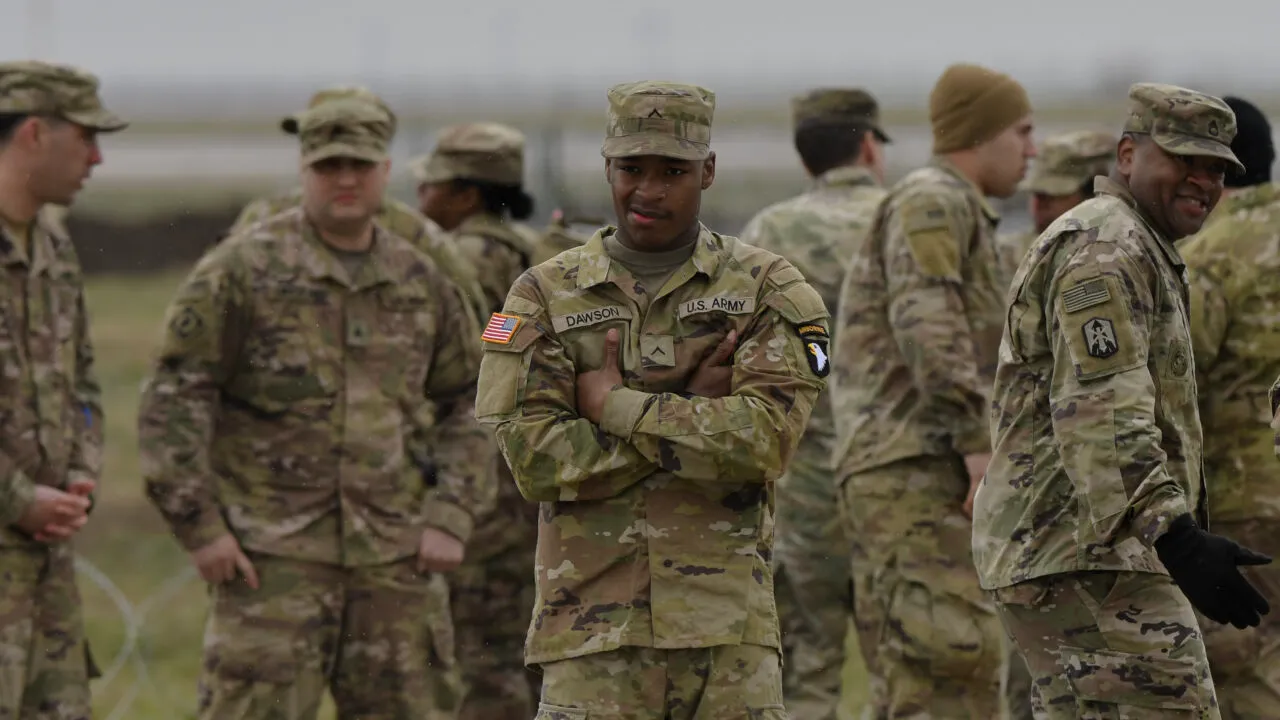 Trump pregătește retragerea a 5.000 de militari din Germania. Casa Albă pune din nou NATO la zid
