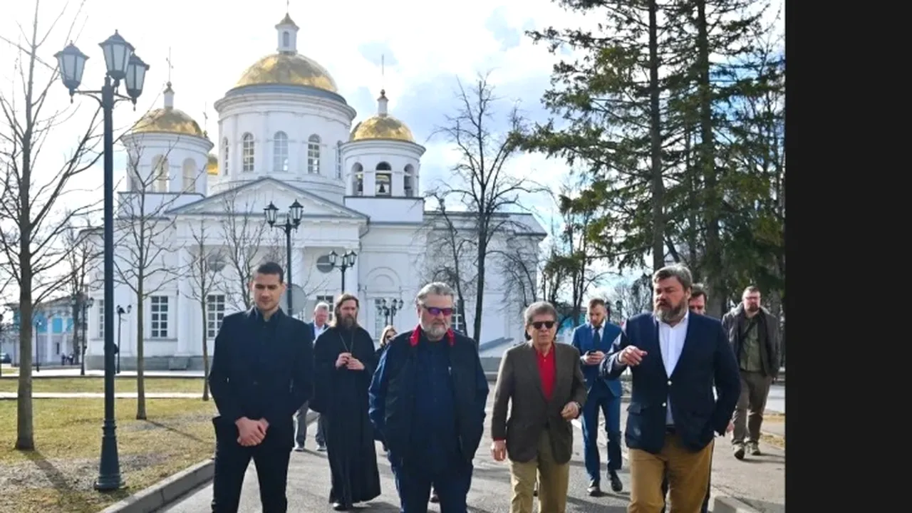 Influencerul Mario Nawfal s-a întâlnit la MOSCOVA cu Alexander Dughin, ideologul lui Putin, și Konstantin Malofeev, oligarh rus