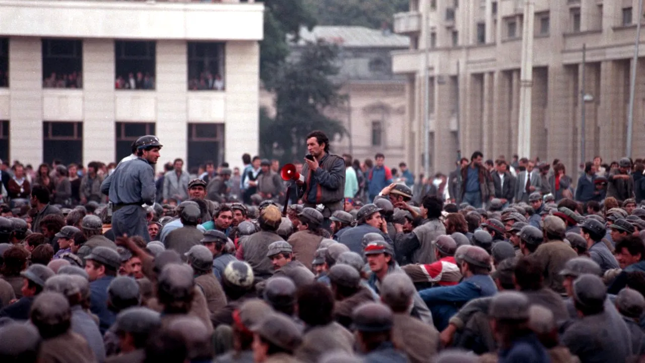 Dosarul „Mineriada” din 13-15 iunie 1990 este refăcut de la ZERO de trei procurori militari și are termen de finalizare 31 iulie 2024