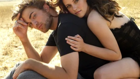 Robert Pattinson a iertat-o pe Kristen Stewart