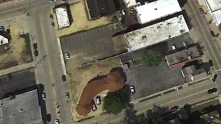 FOTO: Cum arată această biserică privită de sus. Imaginea a fost preluată de toată presa din America