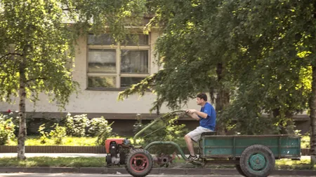 Codul Rutier 2026 | De ce nu poți circula cu motocultorul pe un drum public. Ce arată legea