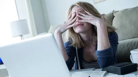 Obiceiul banal care ne pune în pericol sănătatea. Poate declanșa CANCERUL în doar șase minute