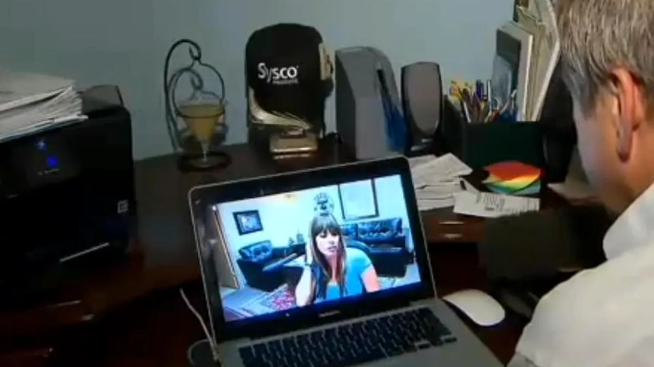 VIDEO. Motivul pentru care mai multe femei îi dau în judecată pe proprietarii unui site. 