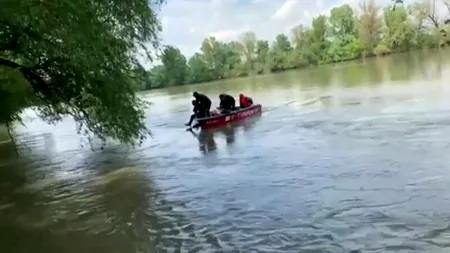 CADAVRUL unui preot din Argeș, găsit într-o baltă de pescuit. Ce spun anchetatorii