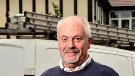 Ce soluție a găsit un electrician pentru a-i ține pe hoți departe de mașina lui: Poliția și-a dat acordul - FOTO