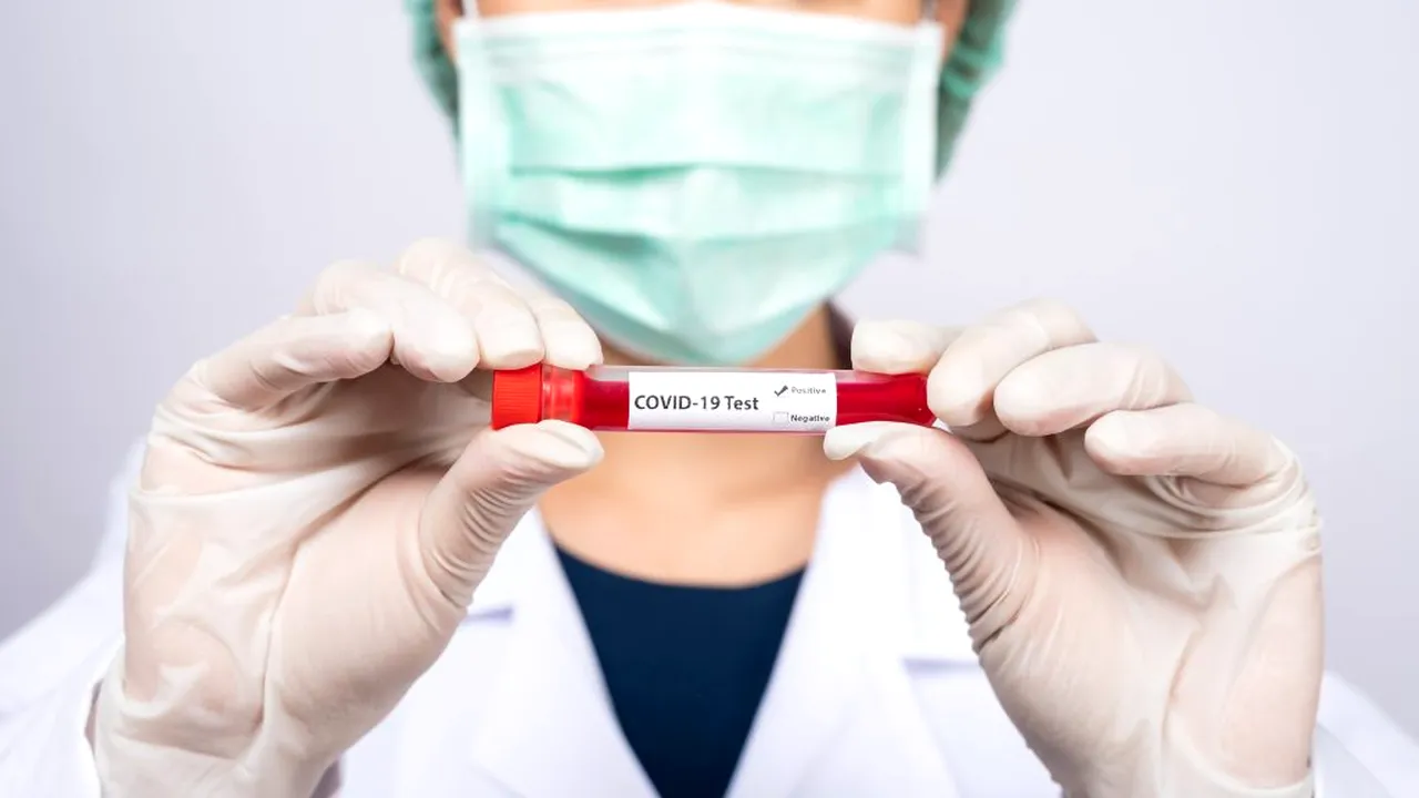 1.346 de noi infectări cu SARS-CoV-2 în ultimele 24 de ore! Aproape 1.000 de cazuri, reconfirmate și 48 de persoane diagnosticate cu boala, decedate