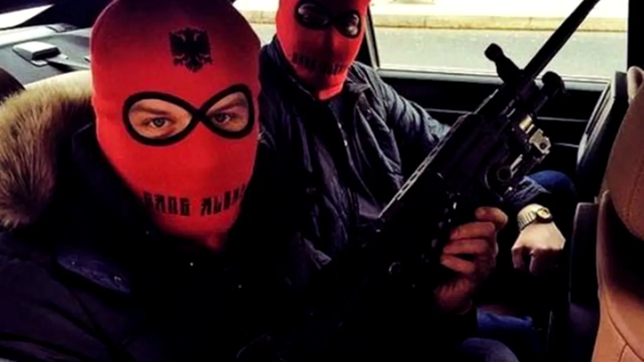 Mafia albaneză câștigă războiul crimei organizate în Grecia